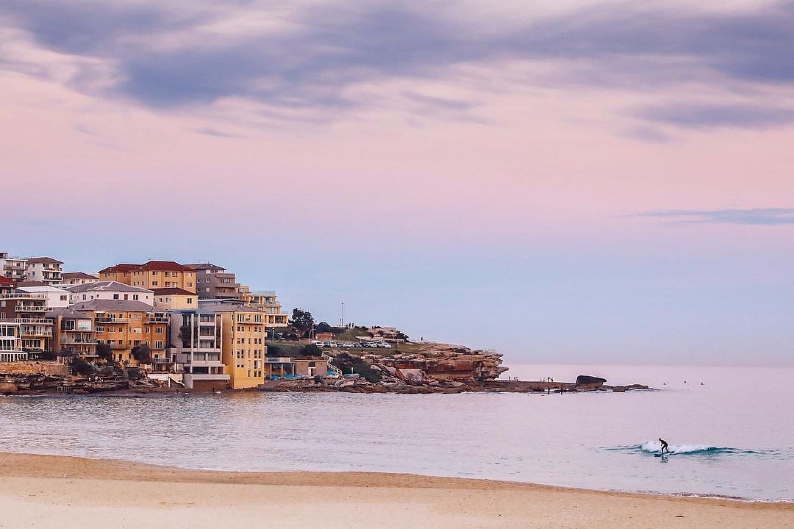 bondi beach, @elisehassey